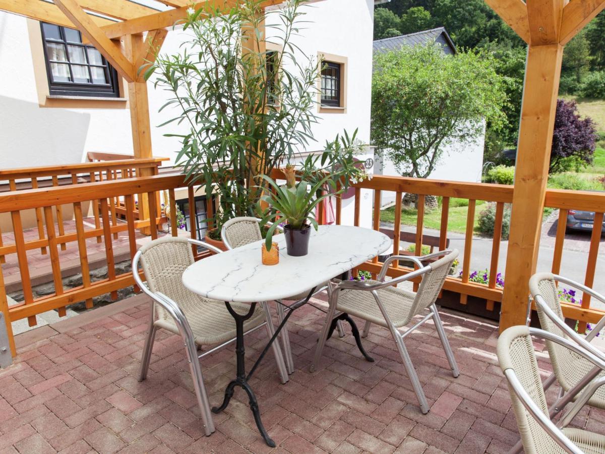 Lavish Apartment In Merschbach Near The Forest Kültér fotó