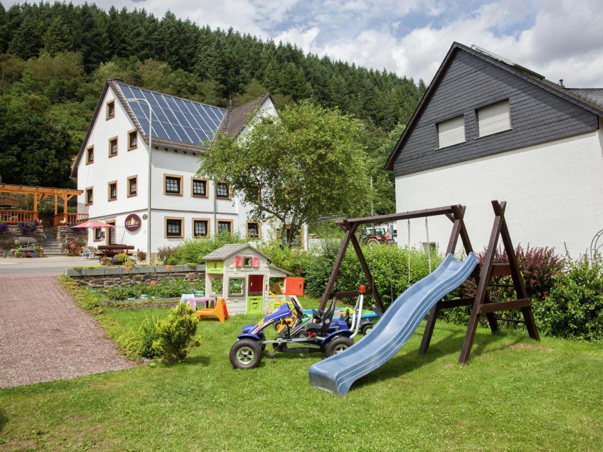 Lavish Apartment In Merschbach Near The Forest Kültér fotó